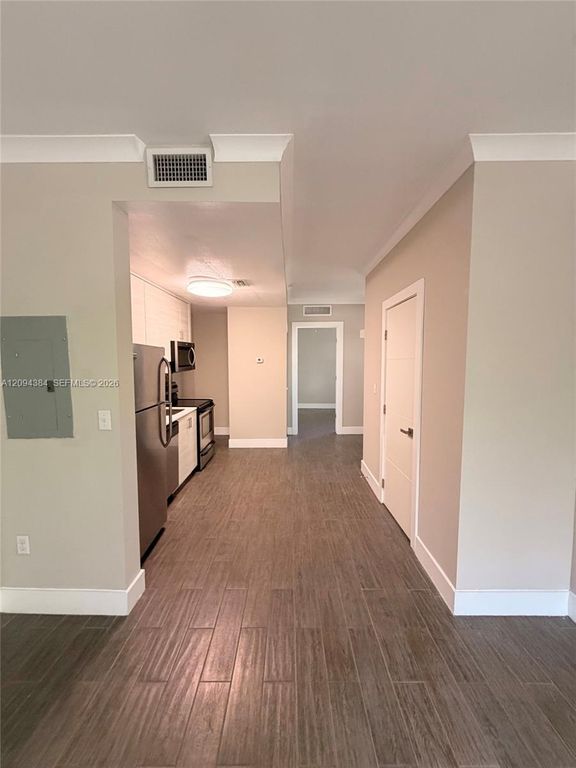 115 Menores Avenue 8, Coral Gables, FL 33134