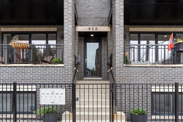 815 N PAULINA Street 2N, Chicago, IL 60622