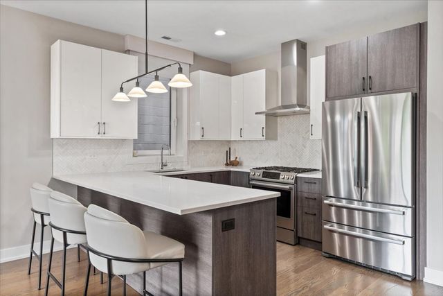 815 N PAULINA Street 2N, Chicago, IL 60622