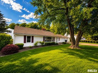 9307 N PICTURE RIDGE Road, Peoria, IL 61615