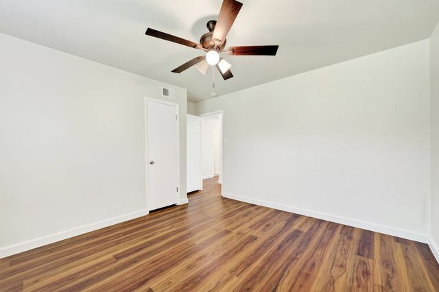 2224 Midway Street, Mesquite, TX 75149