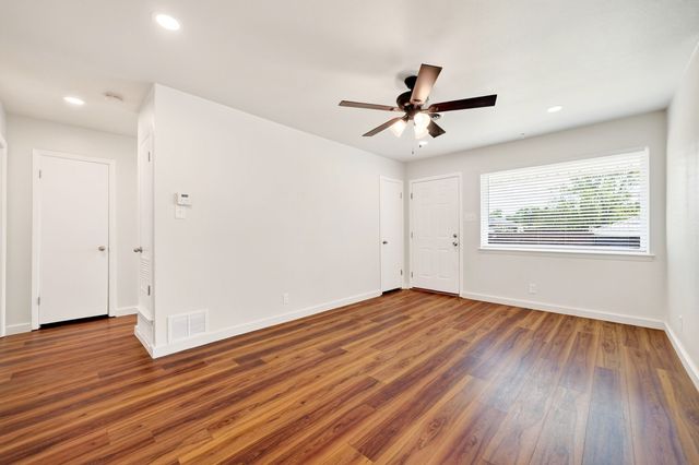 2224 Midway Street, Mesquite, TX 75149