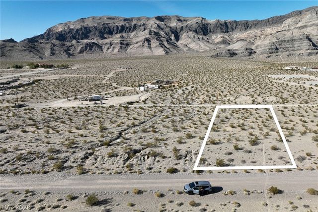 6420 North Alcove Lane, Pahrump, NV 89060