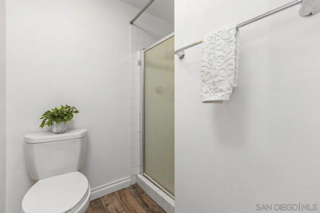 1531 Oak Hill Dr, Escondido, CA 92027