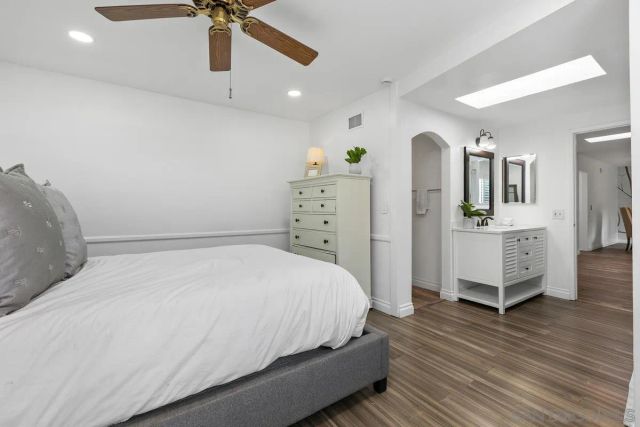 1531 Oak Hill Dr, Escondido, CA 92027