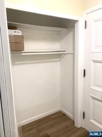 215 Jewett Avenue, Jersey City, NJ 07304
