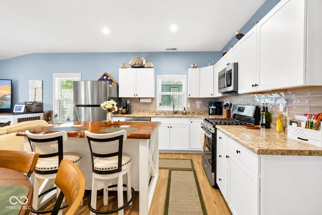 651 Yandes Street, Franklin, IN 46131