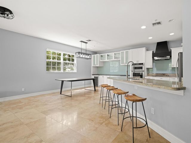 1101 Waverly Road, Fort Lauderdale, FL 33312