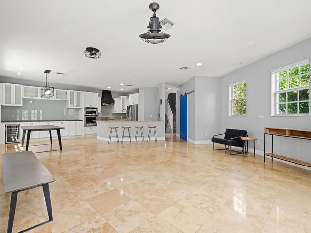 1101 Waverly Road, Fort Lauderdale, FL 33312