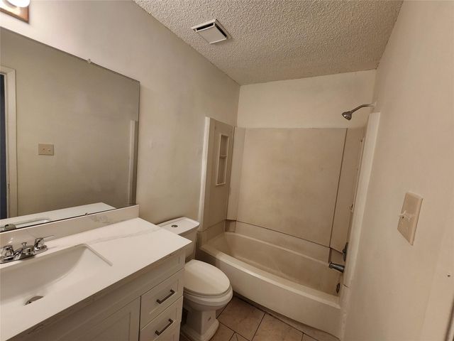 2819 Windchase Boulevard, Houston, TX 77082