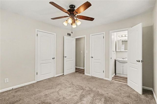 7601 E 76th Street, Kansas City, MO 64138
