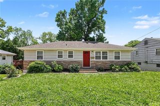 7601 E 76th Street, Kansas City, MO 64138
