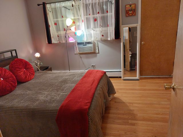 16 King Arthur Court 16, Northlake, IL 60164