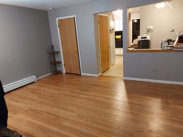 16 King Arthur Court 16, Northlake, IL 60164