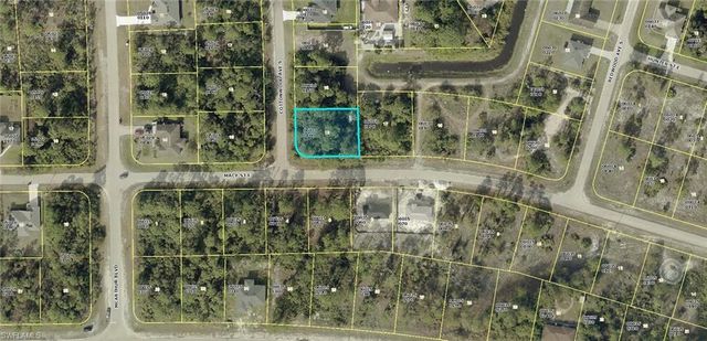 567 Cottonwood AVE S, Lehigh Acres, FL 33974