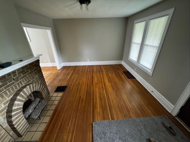 329 S Richardson Avenue, Columbus, OH 43204