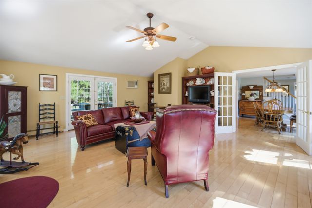 5 Sleeper Lane, Sandown, NH 03873