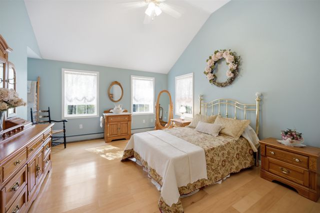 5 Sleeper Lane, Sandown, NH 03873