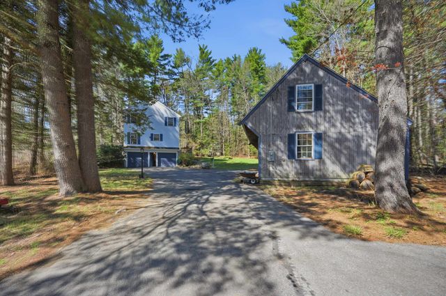 5 Sleeper Lane, Sandown, NH 03873