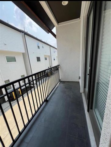 1224 Upton Street, Houston, TX 77020