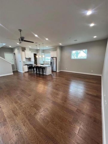 1224 Upton Street, Houston, TX 77020