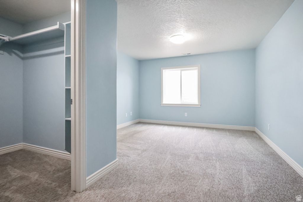 Image 14 of property listing at 351 E 2110 S, Heber City, UT 84032