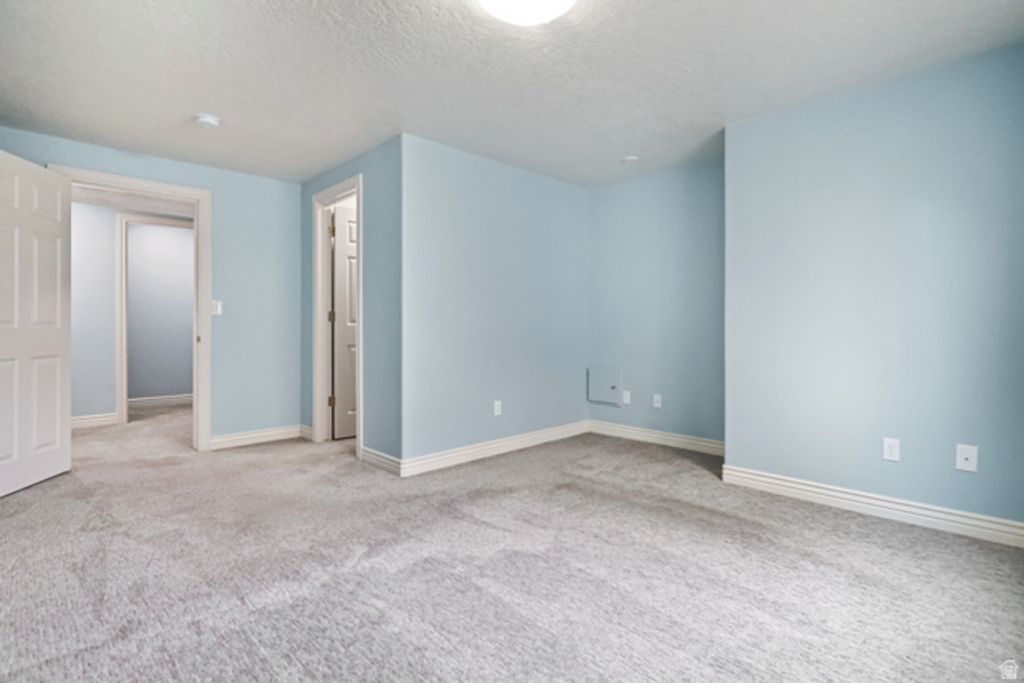 Image 16 of property listing at 351 E 2110 S, Heber City, UT 84032