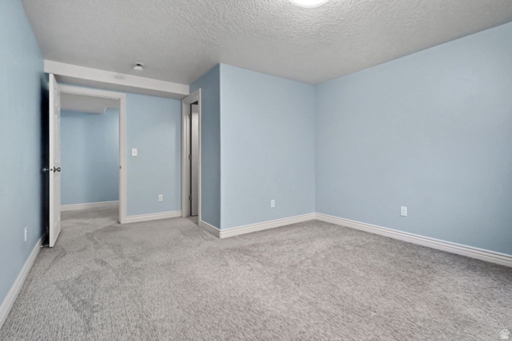 Image 17 of property listing at 351 E 2110 S, Heber City, UT 84032