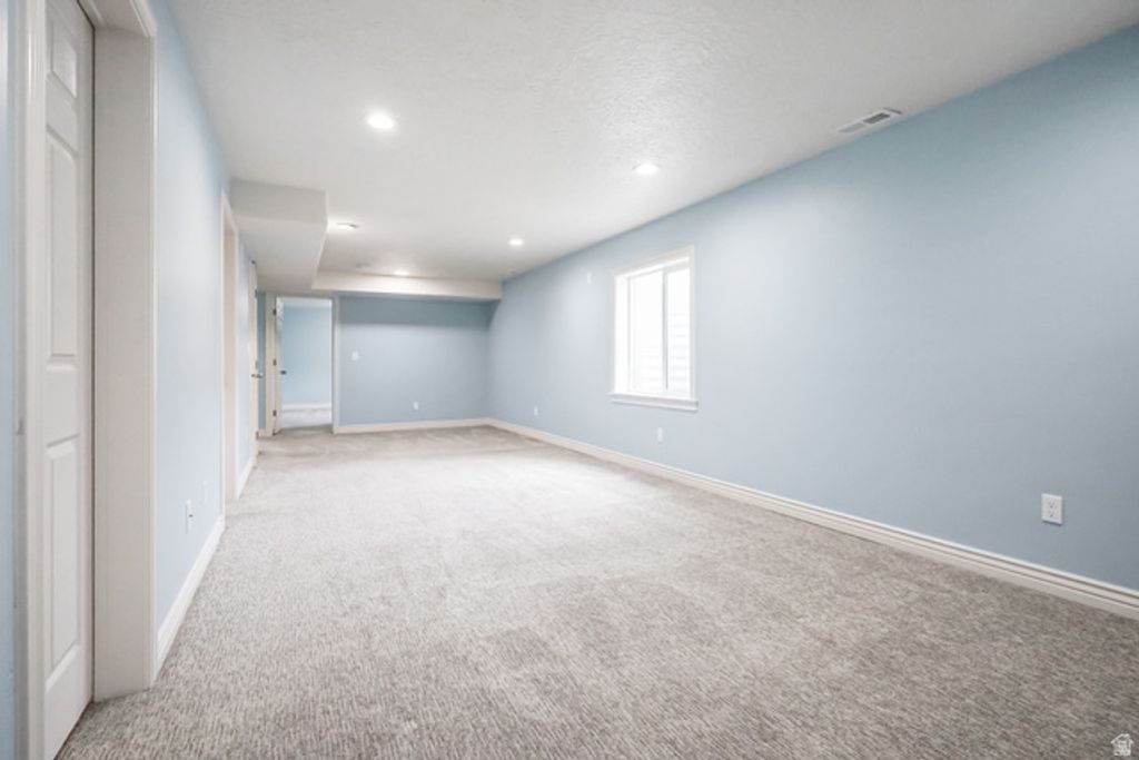Image 19 of property listing at 351 E 2110 S, Heber City, UT 84032
