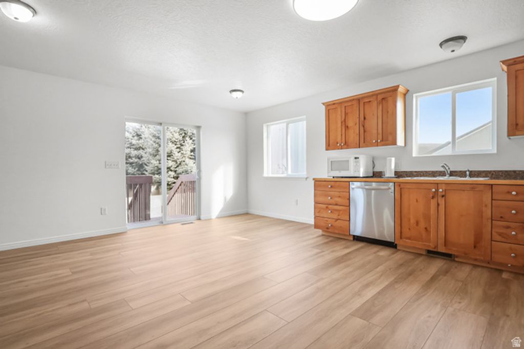 Image 3 of property listing at 351 E 2110 S, Heber City, UT 84032