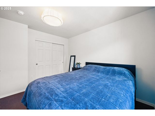 217 Ne 146TH Ave 39, Portland, OR 97230