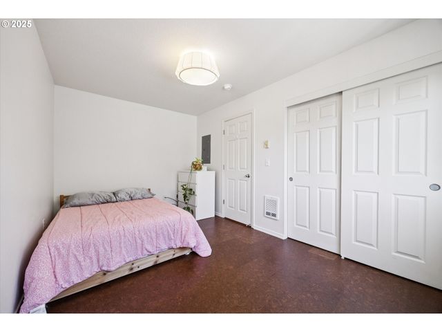 217 Ne 146TH Ave 39, Portland, OR 97230