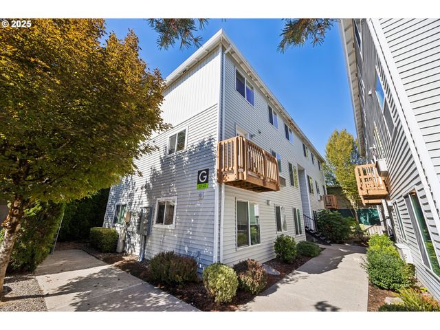 217 Ne 146TH Ave 39, Portland, OR 97230