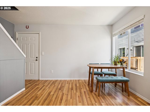 217 Ne 146TH Ave 39, Portland, OR 97230