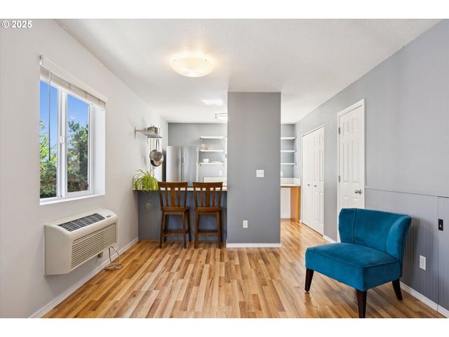 217 Ne 146TH Ave 39, Portland, OR 97230