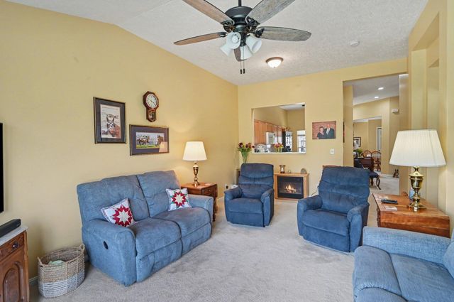 512 Shadow Ridge Drive, Highland Heights, KY 41076