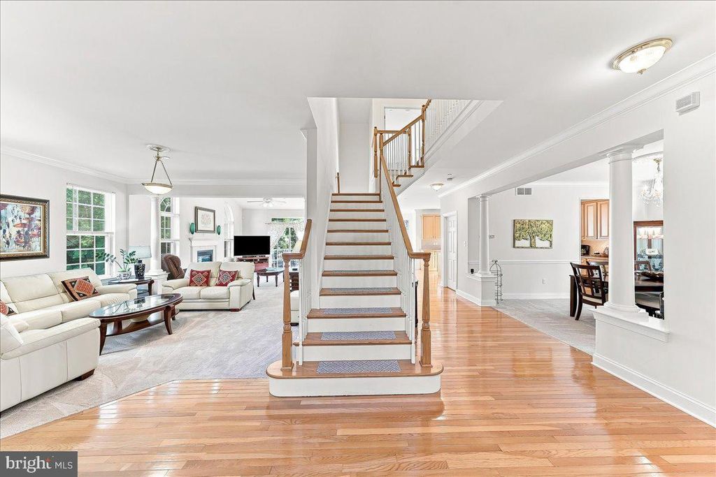 305 CAROLEE CIR, SPRINGFIELD, PA 19064 — photo 4