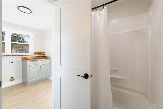 2209 Grit Road, Hurt, VA 24563