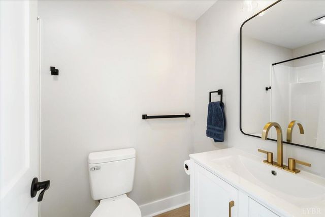 2209 Grit Road, Hurt, VA 24563