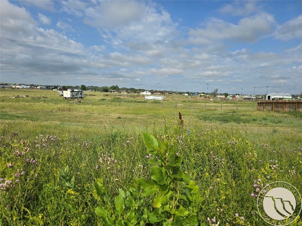 541 10th STREET SE, Baker, MT 59313 photo 4