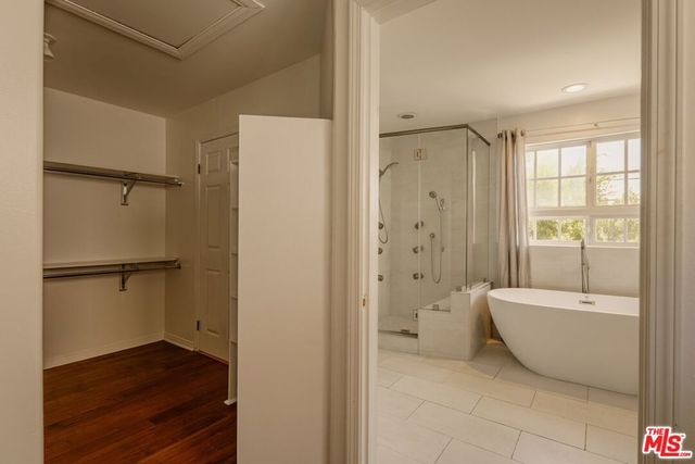 17323 San Jose Street, Los Angeles, CA 91344