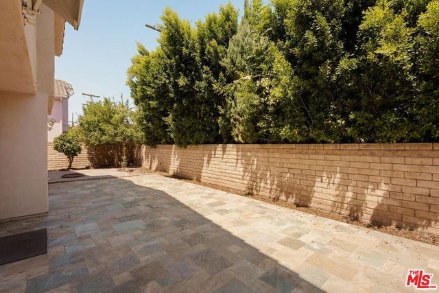 17323 San Jose Street, Los Angeles, CA 91344