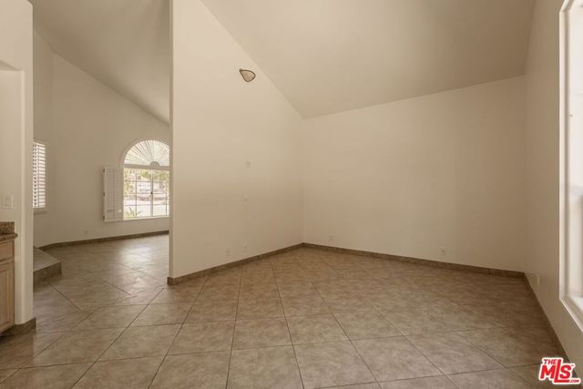 17323 San Jose Street, Los Angeles, CA 91344