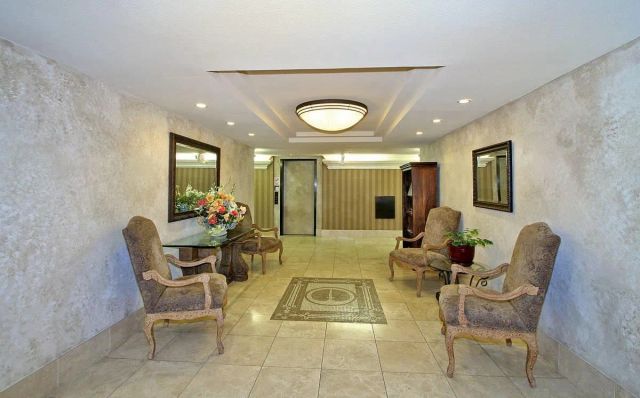 7635 Eads 307, La Jolla, CA 92037