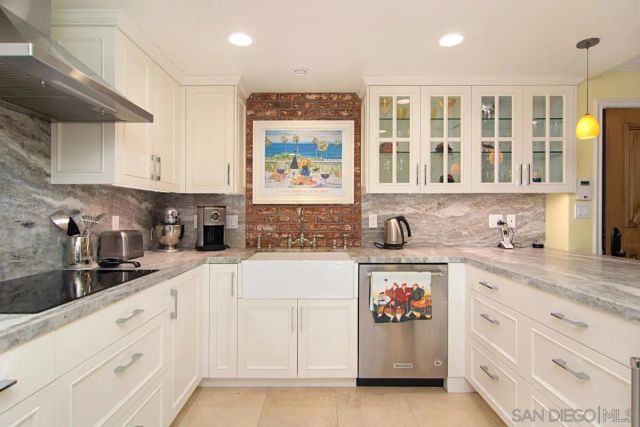 7635 Eads 307, La Jolla, CA 92037