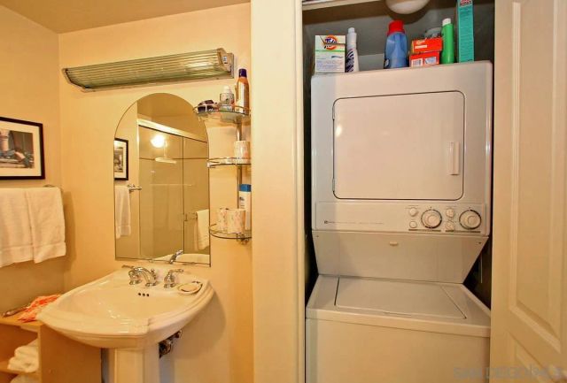 7635 Eads 307, La Jolla, CA 92037