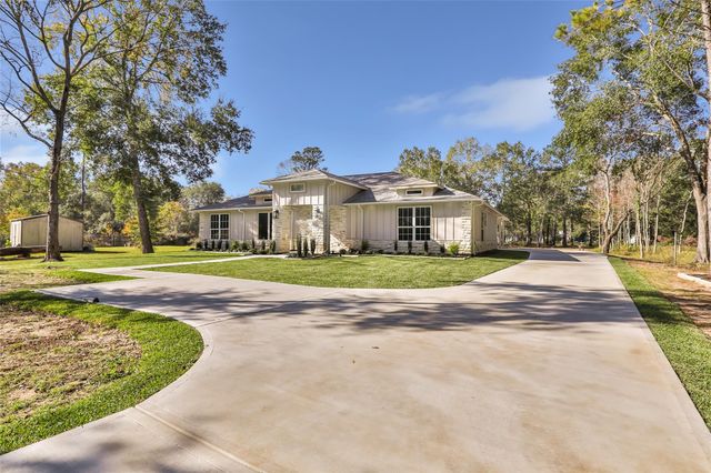 26707 Apache Trail, Magnolia, TX 77354