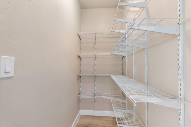 26707 Apache Trail, Magnolia, TX 77354