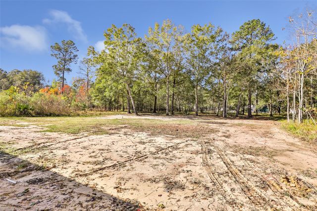 26707 Apache Trail, Magnolia, TX 77354