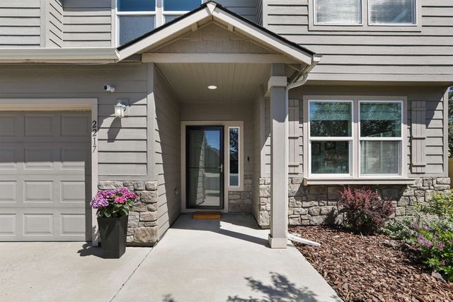 2217 S Lloyd Ct, Spokane, WA 99223